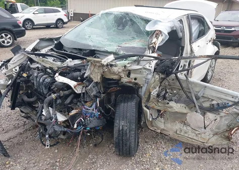 2017 Toyota Corolla Le из США, поврежденный, VIN 5YFBURHE8HP601174